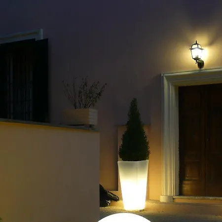 Delle Corse Guest house Rome